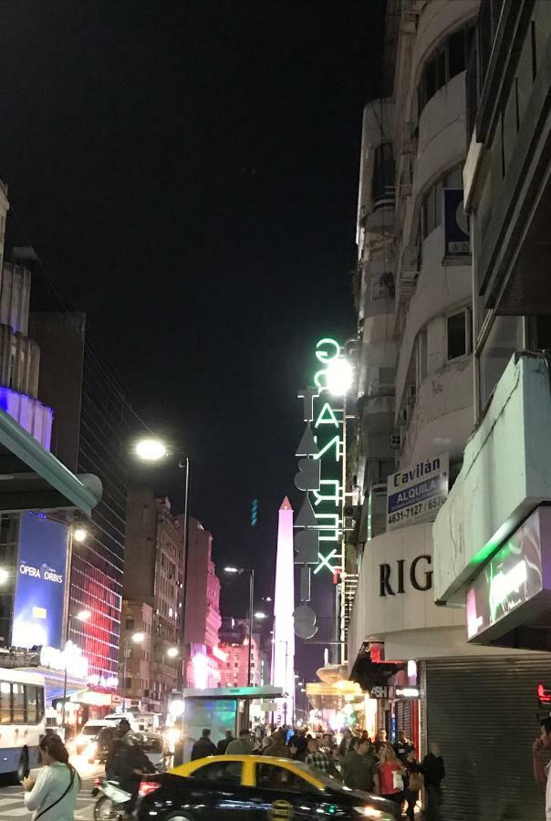 شقة Dpto. Av. Corrientes Al 700-Centro بوينس آيرس المظهر الخارجي الصورة